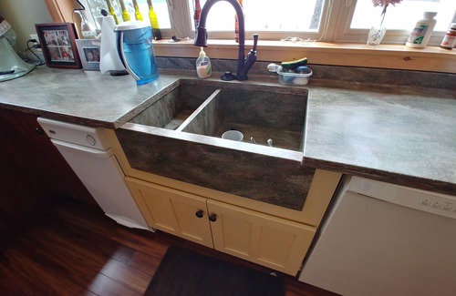 Dedham Cottage | Pristine Lakefront Cottage in Maine 30 miles from Acadia National Park.