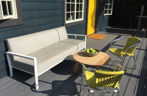 Elmwood House | Pristine, light-filled Scandinavian modern Berkeley cottage