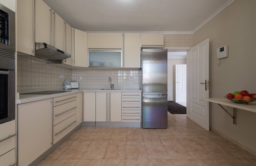 Maspalomas Ski Chalet | Private pool and spectacular barbecue area