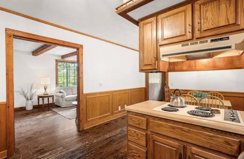 Kedron Cabin | Privacy and peace at the cozy Cabin. nFamily friendly and pet friendly