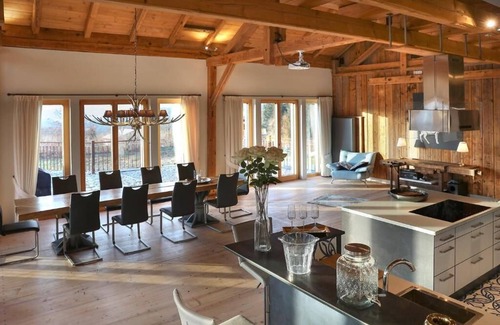 Feichten Ski Chalet | Privat Luxury Chalet - "Mountain - Lake - View"