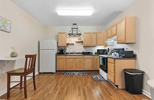 Portsmouth Apartment | Private 1 Bed Apt - Historic Olde Towne Portsmouth