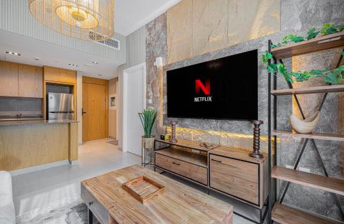 Sharjah Apartment | Private 1-Bedroom with living room apartment - Royal Suite