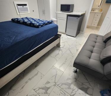 West Park House | Private and beautiful room for vacation