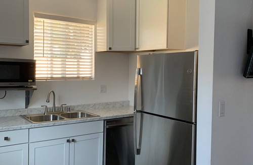 North Long Beach Apartment | Private and quiet, cozy spot for a getaway. Close to beaches and freeway access