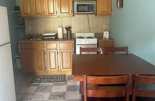 Tamiami Apartment | Private Apartment with pool access