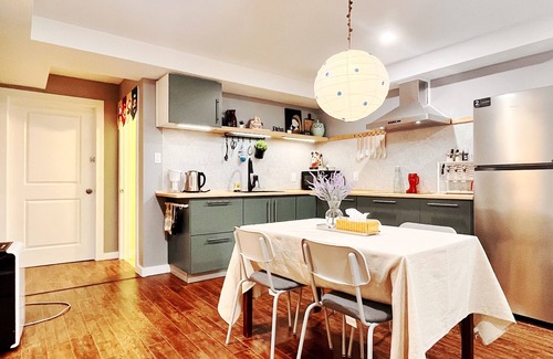 Bedford Apartment | Private Basement + Self Check-in + Kids/Family + Parking