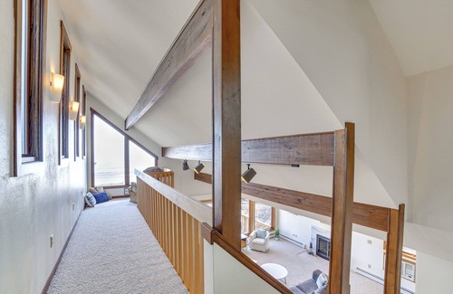 Menominee Cottage | Private Beach & Deck: Spacious Lake Michigan Home