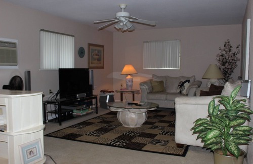 Inglis House | Private, Beautiful & Quiet Guesthouse On The Withlacoochee River