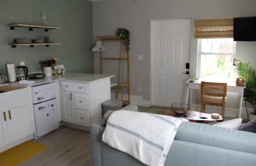 Palm Beach - West Palm Beach Cabin | Private Cabana near West Palm and Lake Worth