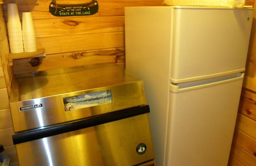 Clinton Cabin | Private Cabin On Greer's Ferry Lake