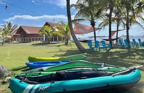 Carti Tupile Cabin | Private Cabin Over the Water PLUS Meals - San Blas Islands - private bathroom