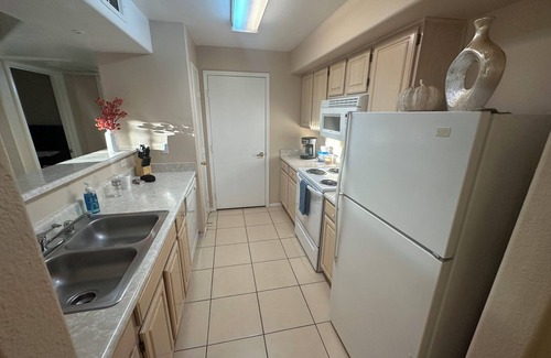 Silverado Ranch Condo | Private Condo at Silverado Ranch