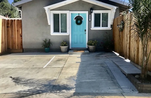 Julian - St. James Cottage | Private Cottage nearby SCU, San Jose Downtown, San Jose Airport, SAP