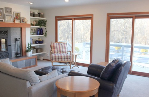 Culver House | Private Country Home just 3 miles from Culver