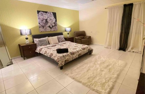 Sharjah Apartment | Private Cozy Masterbedroom W/Private Big Bathroom