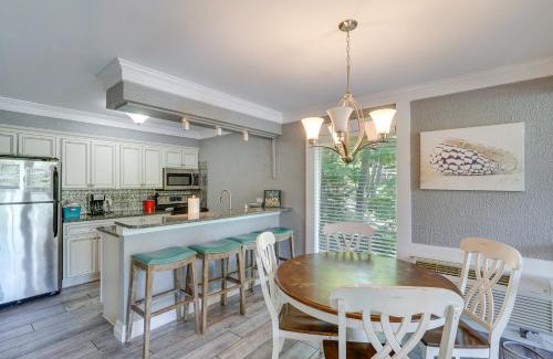 Osage Beach House | Private Dock and Resort Access Margaritaville Cabin