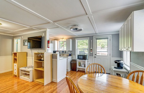 Camdenton House | Private Dock on Fishing Cove: Camdenton Getaway