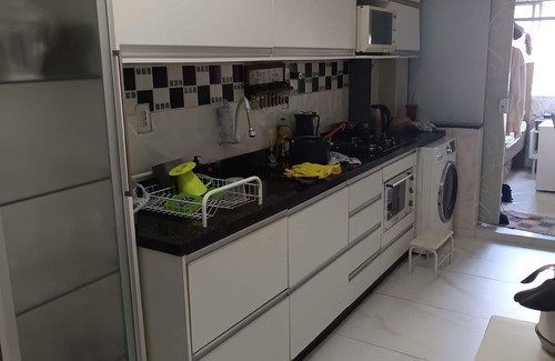Castelo Branco Apartment | Private double room for rent. Shared apartment, air conditioning, TV, minibar. 250m from the beach