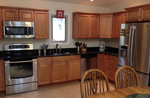 Lawton Woods House | Private End Of Street - Home In Lawton Woods