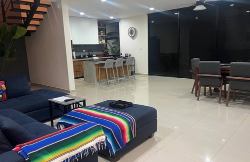 Conkal House | Private Escape w/Pool in Sunny Mexico