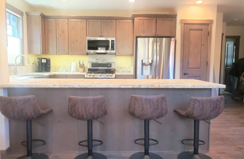 Mammoth Lakes Cabin | Private Everything @ Ski-In/Ski-Out Apogee Mammoth Mountainside #7