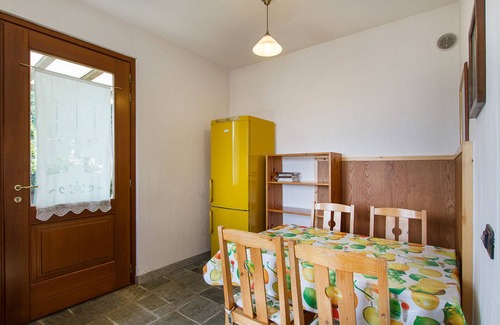 Comero Villa | Private family friendly home with swimming pool and views! - Villa Bernardino