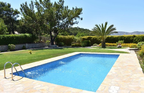 Archangelos Villa | Private Family Villa with Pool & Garden, 3km from Beach, Relaxing Location