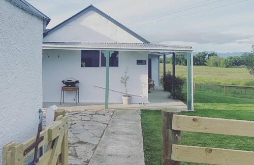 Gimmerbum Cottage | Private farm cottage, lovingly restored with no extra charges