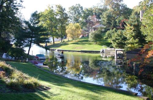 New Franklin Apartment | Private Guest Suite on the Portage Lakes