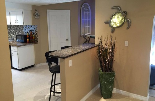 Embassy Hills House | Private Haven with Pool / Minutes from the Gulf / Sleeps 8