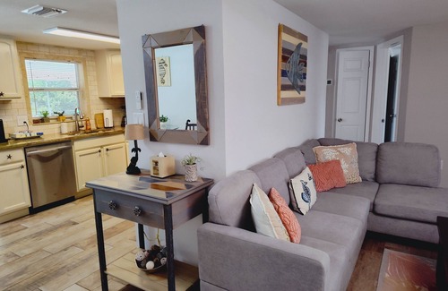 Regency Park House | Private HEATED Pool home in Port Richey/Essentials Provided during your stay