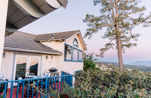 Northeast Carmel House | PRIVATE Hilltop Home: Stunning Carmel Views, Hot Tub, 3 Balconies, Dogs Welcome