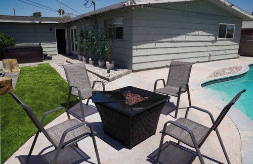 Charleston Preservation House | Private Home with PoolGardenHottub by Strip