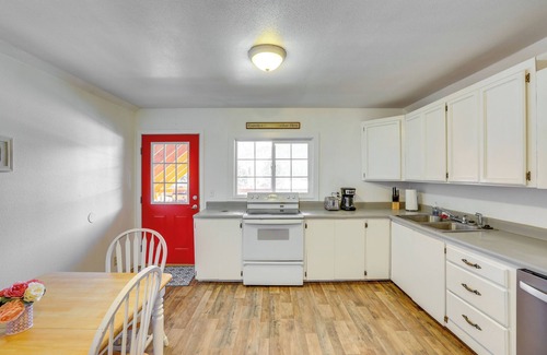 Garden Valley Apartment | Private Hot Tub & Mtn Views: Garden Valley Apt!