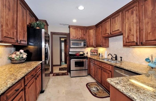 La Playa Condo | PRIVATE LA PLAYA BEACH/SPACIOUS 1300 SQ FT VACATION IN POINT LOMA SHELTER ISLAND