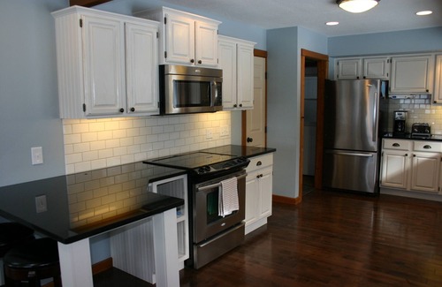 Gaylord House | Private LAKEFRONT HOME on All Sports "Lake 27" in Gaylord : 5 miles to downtown