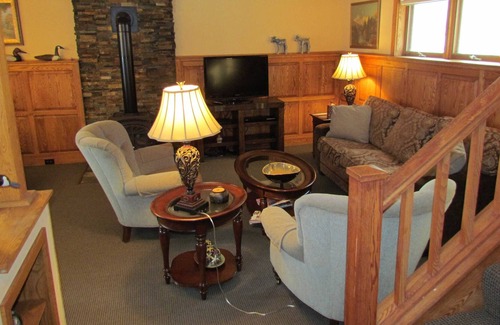 Remer House | Private Lakefront home on Peninsula of Pristine Big Bass Lake