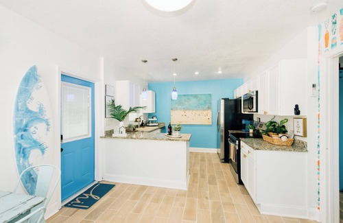 St. Pete Beach Resort | Private Micro-Resort [ ALL 4 Units ] Fall Getaway