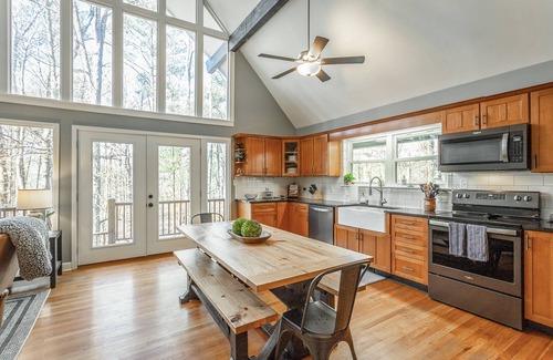 Apison House | Private Modern A-Frame with Southern Charm