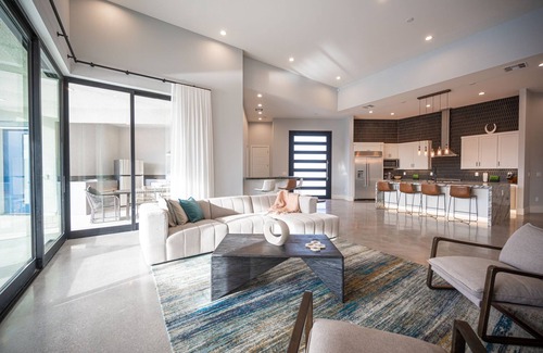 Enterprise House | Private Modern Luxury Home Custom Built with Pool and Hot tub 14Mins to LV BVLD