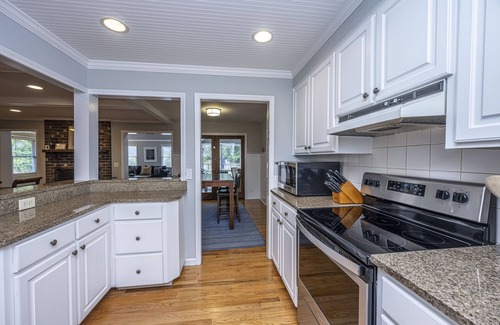 Harborgate Shores House | Private Mt. Pleasant home with a Pool!