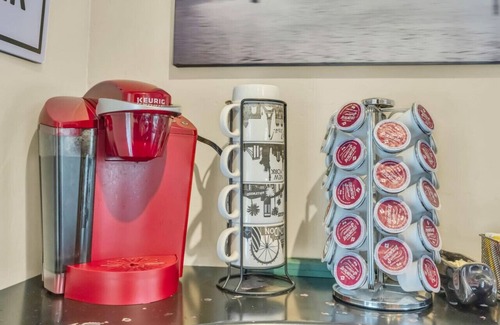 Granite Bay House | Private Oasis - 10 Min to Folsom Lake