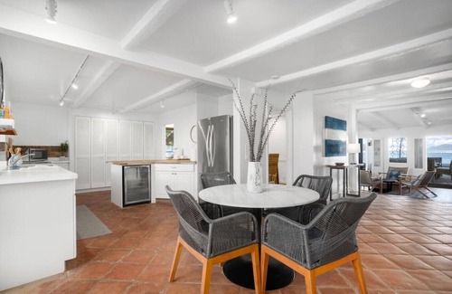 Portlock House | Private Oceanfront 5BR! Family Home Hawaii Kai