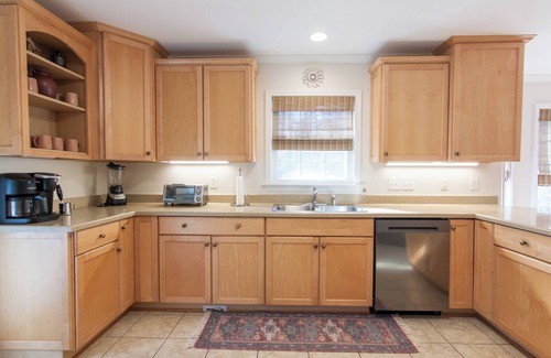 Mountain Rest House | Private, Peaceful Home Close to Waterfall Hikes, Mtn Biking, Fishing & More