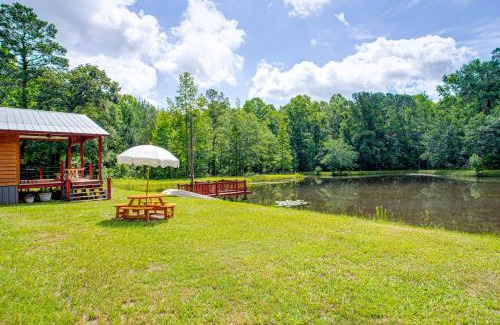 Orangeburg County House | Private Pond and Large Yard Unique Cabin in Norway!