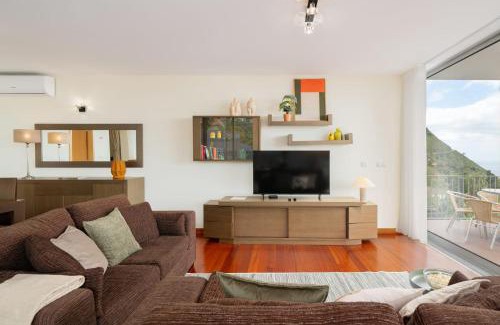 Arco da Calheta Villa | Private pool and sea view - Tropical Villa