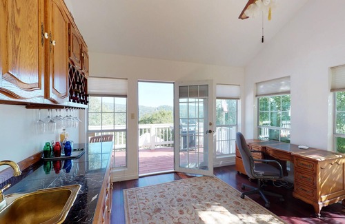 Phoenix Lake-Cedar Ridge House | PRIVATE POOL AND SPA!, Sleeps 13, Mountain View