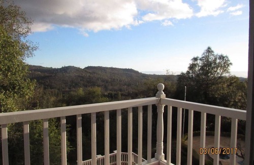 Phoenix Lake-Cedar Ridge House | PRIVATE POOL AND SPA!, Sleeps 13, Mountain View