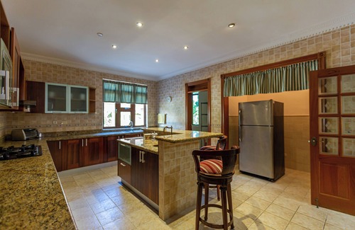 Villas Del Mar Villa | Private Pool| Daily Cleaning| Vintage Villa | 5BR